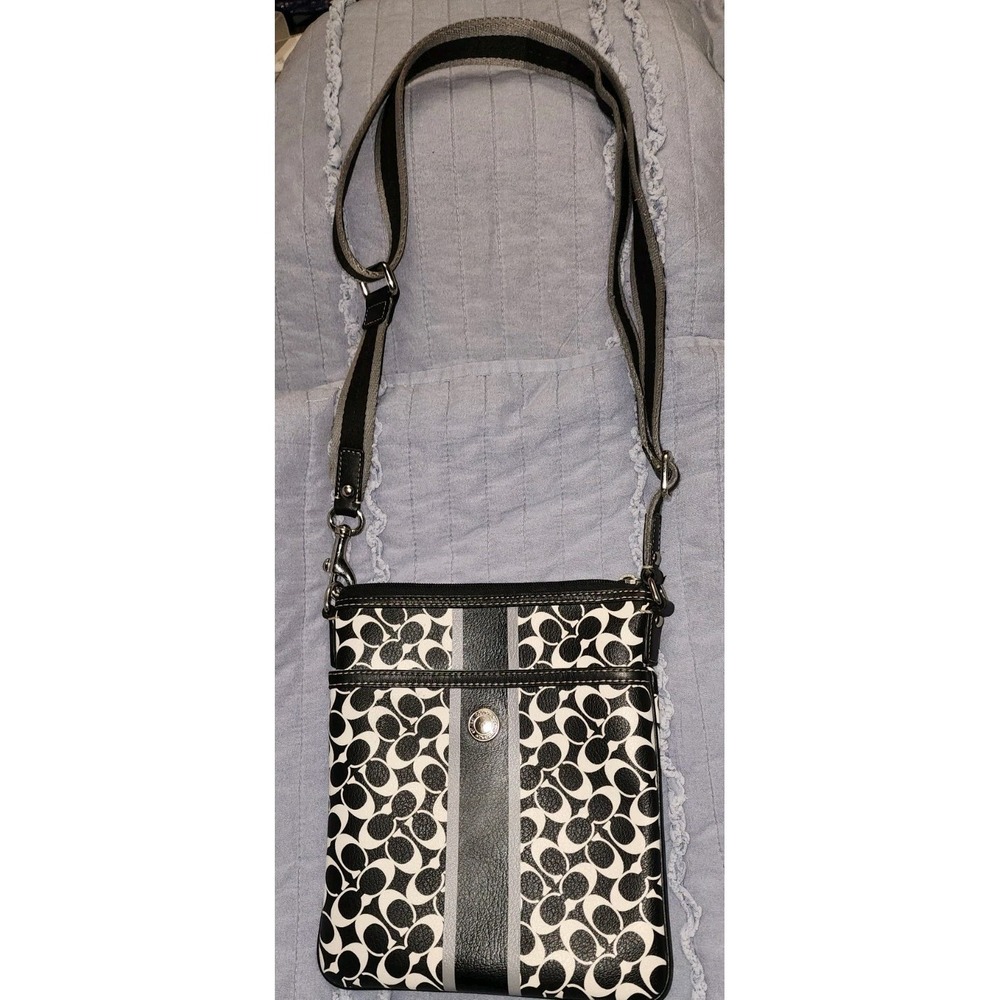 Coach Heritage Stripe Chelsea Shoulder Crossbody Signature Vintage Black White